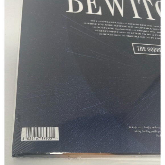 Laufey Bewitched The Goddess Edition Navy 2LP Double Vinyl SIGNED AUTO Art Card - Picture 8 of 8